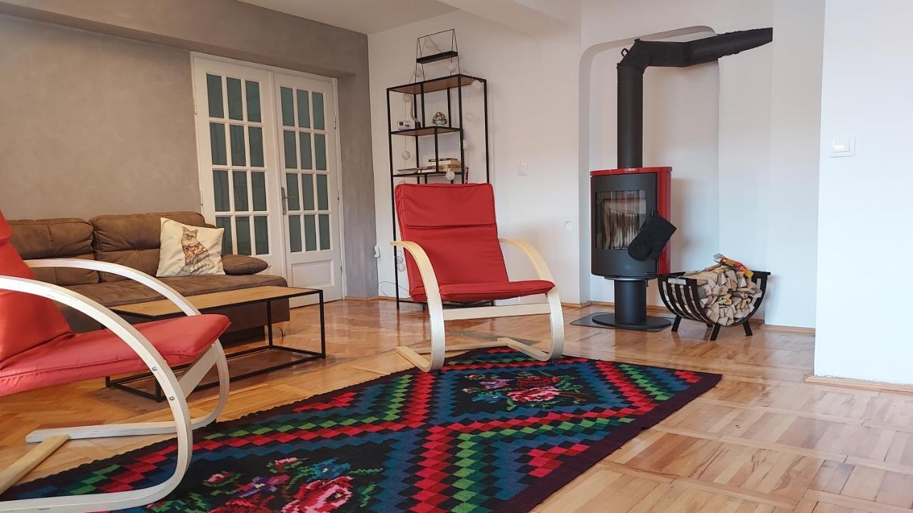 Barlog Apartment บราชอฟ ภายนอก รูปภาพ