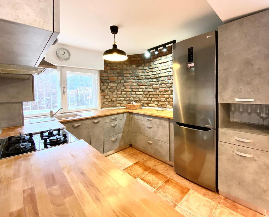 Barlog Apartment บราชอฟ ภายนอก รูปภาพ