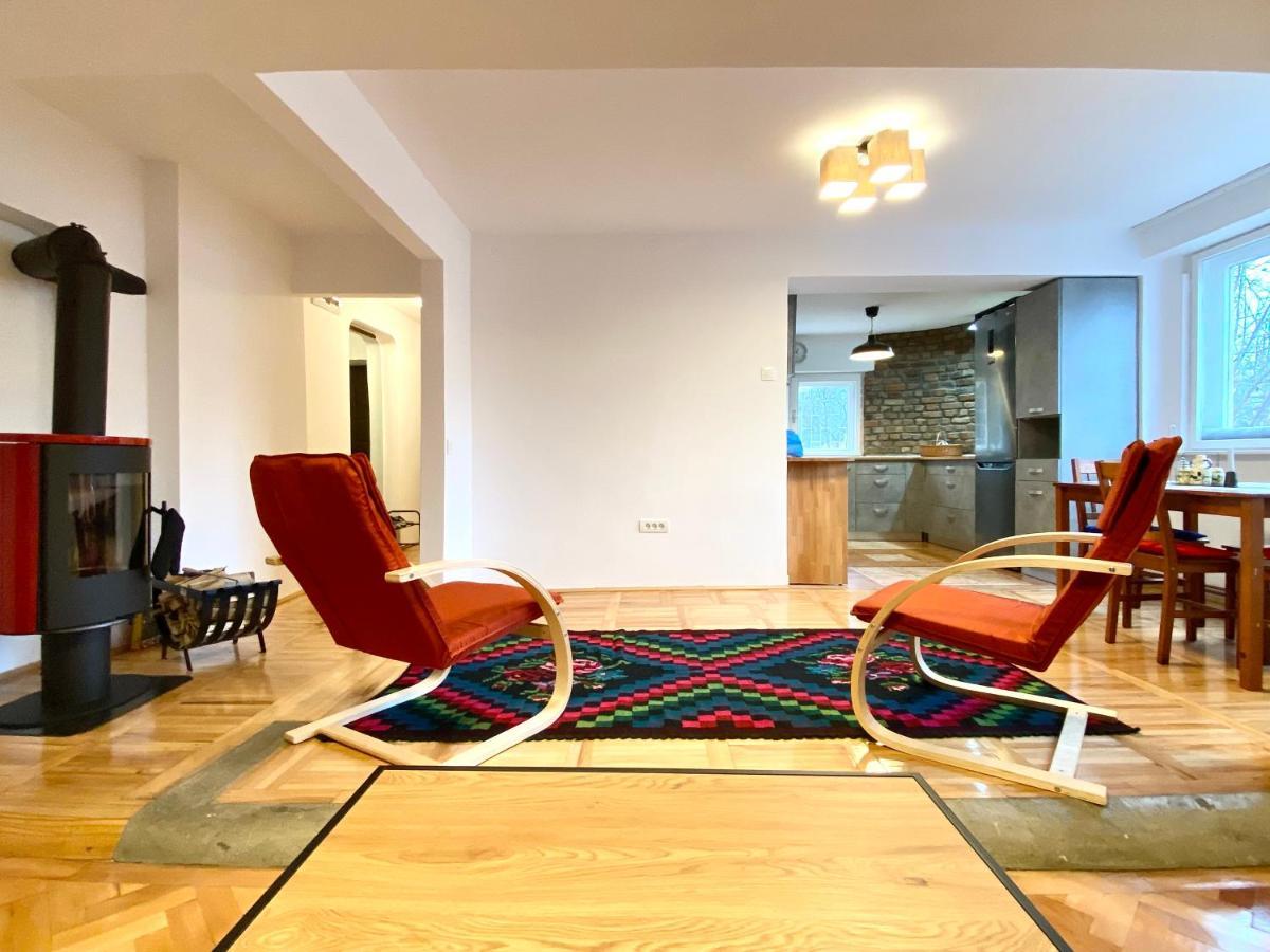 Barlog Apartment บราชอฟ ภายนอก รูปภาพ